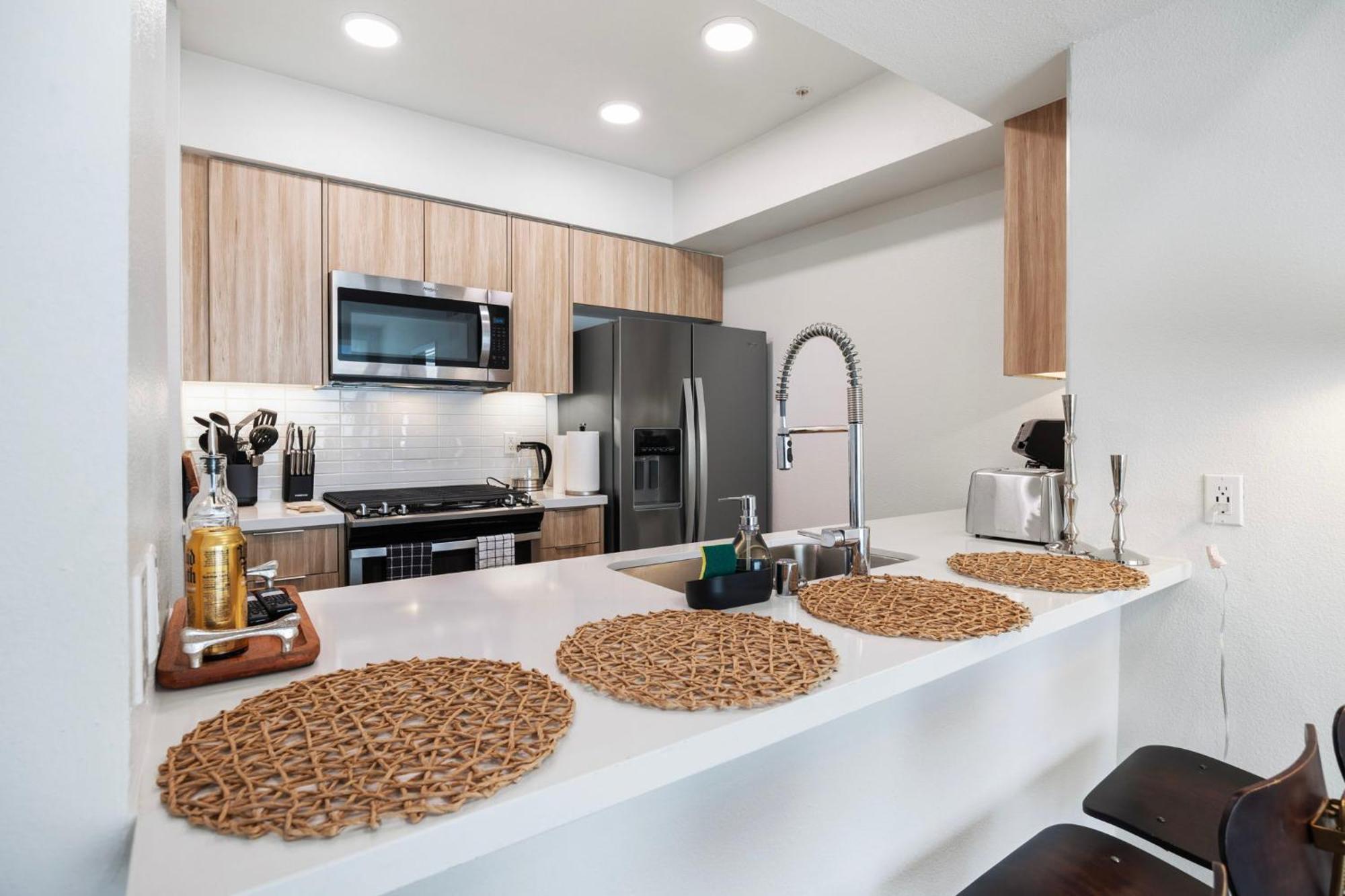 14 Santa Monica Gorgeous Apartment Лос-Анджелес Екстер'єр фото